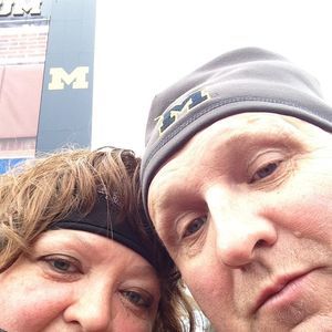 Meet your Posher, Suzanne